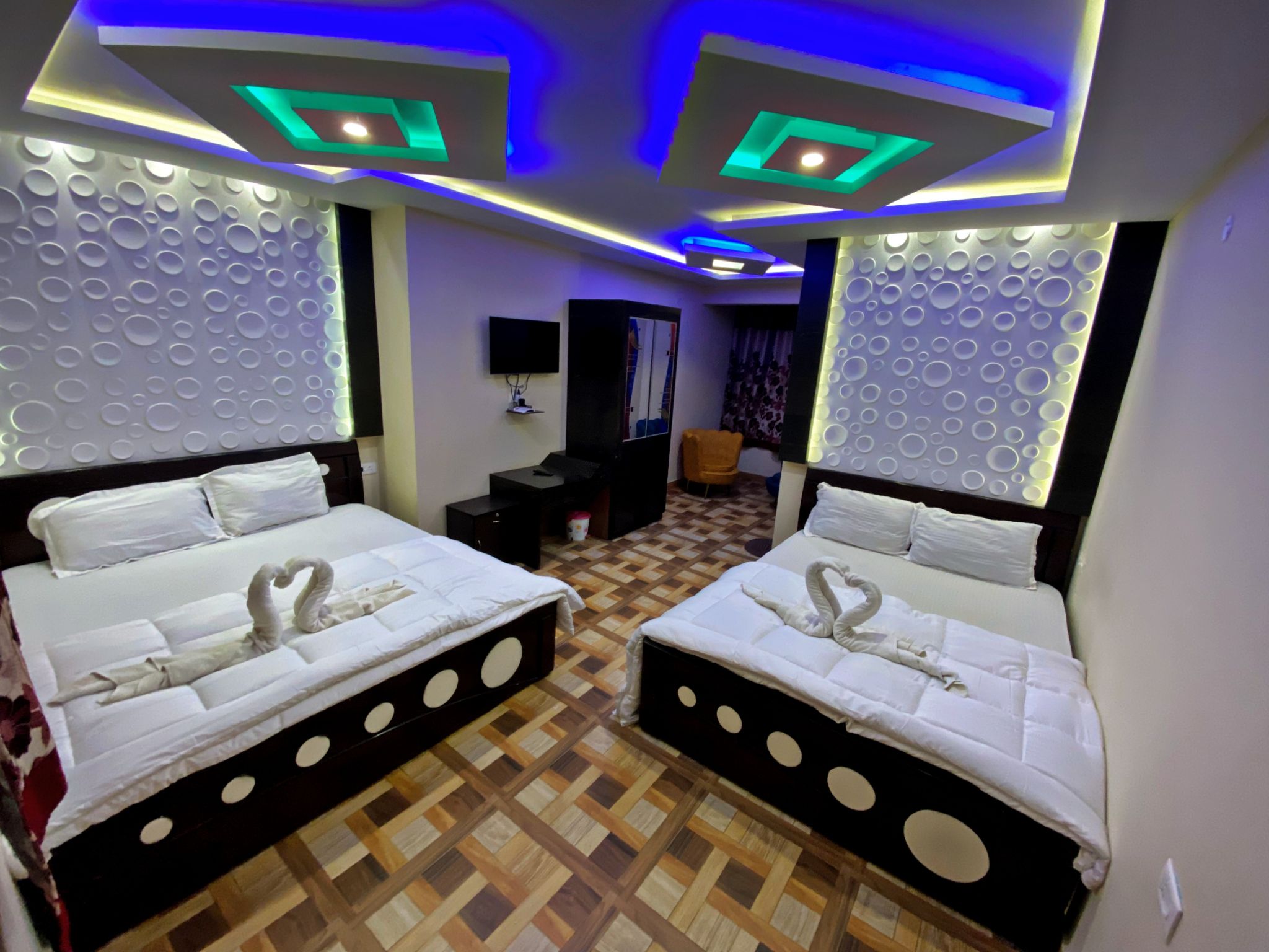 Double Cot Family Room
