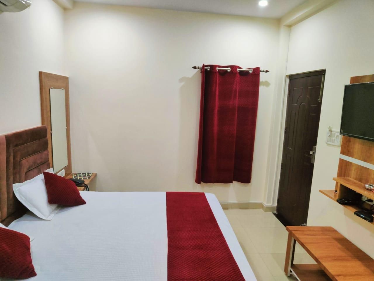 Standard 10 Bed Dormitory
