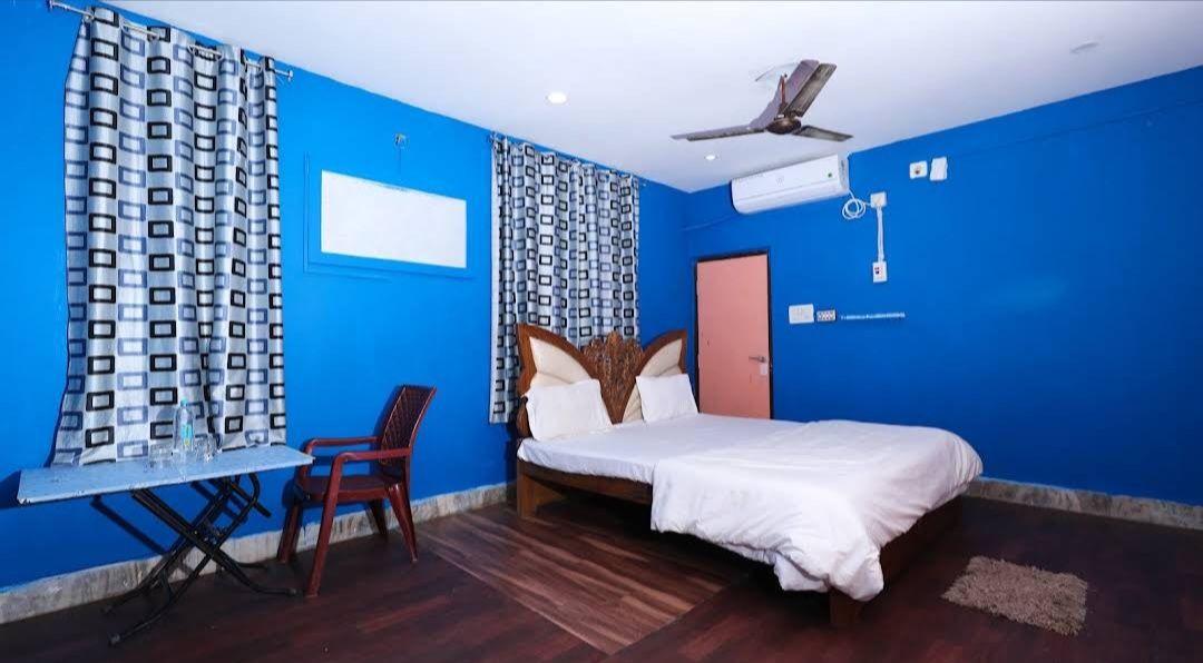 Deluxe AC room