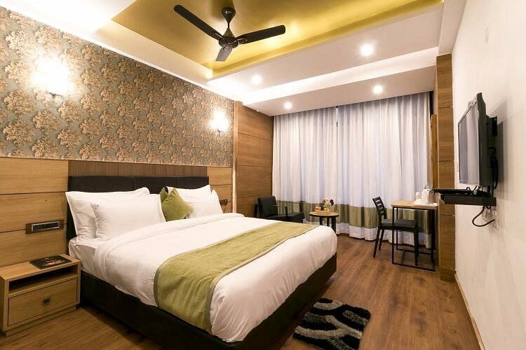 The Regal Super Deluxe Room 2