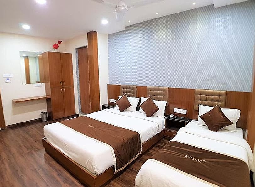 Deluxe Triple Room