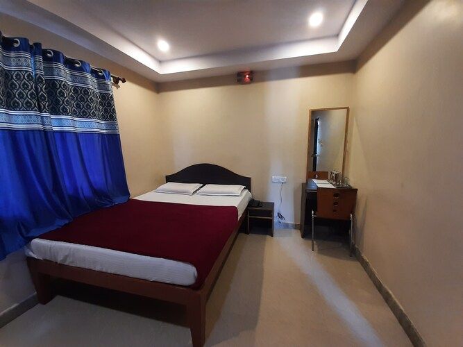 Blue Moon Residency Double Non AC Room