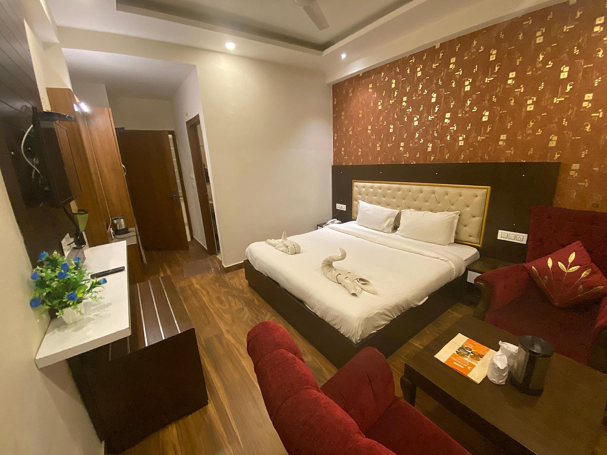 Superior Deluxe Room with Balcony