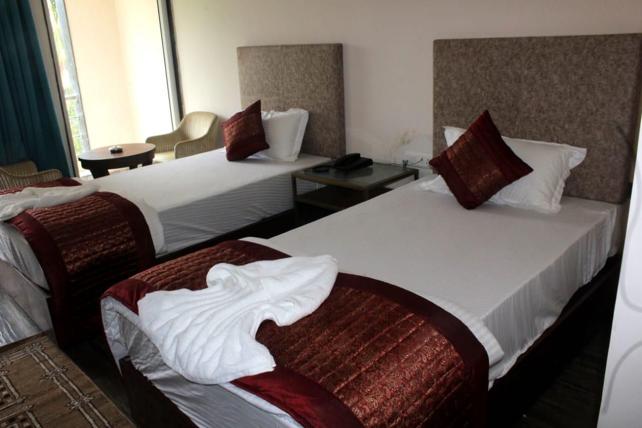 Hotel Sea N Sand Digha - Berries Group of Hotels Double Room 2