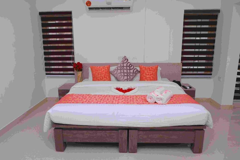 Chandra Inn Standard Non Ac Room 2