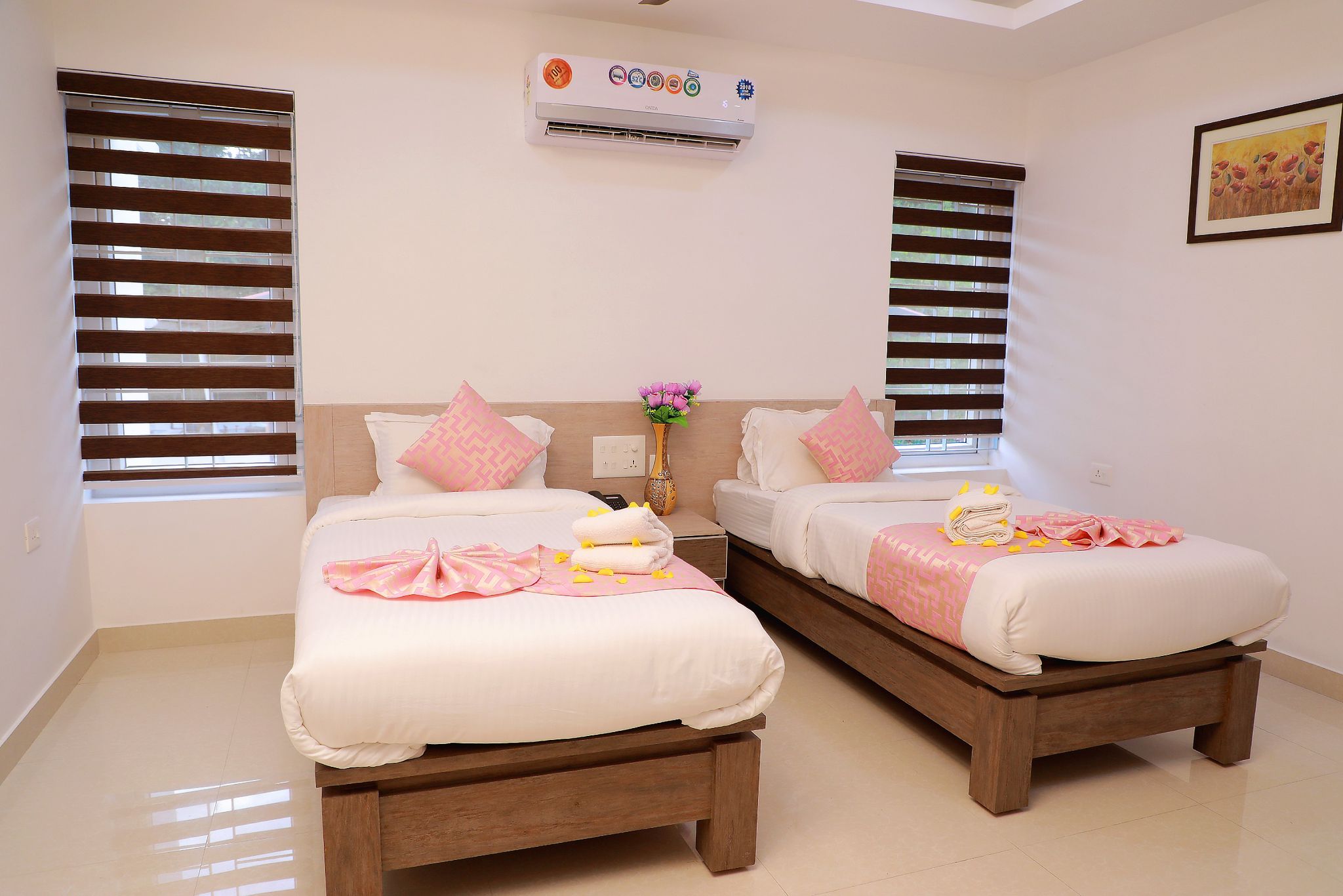 Chandra Inn Classic Ac Double Room 9