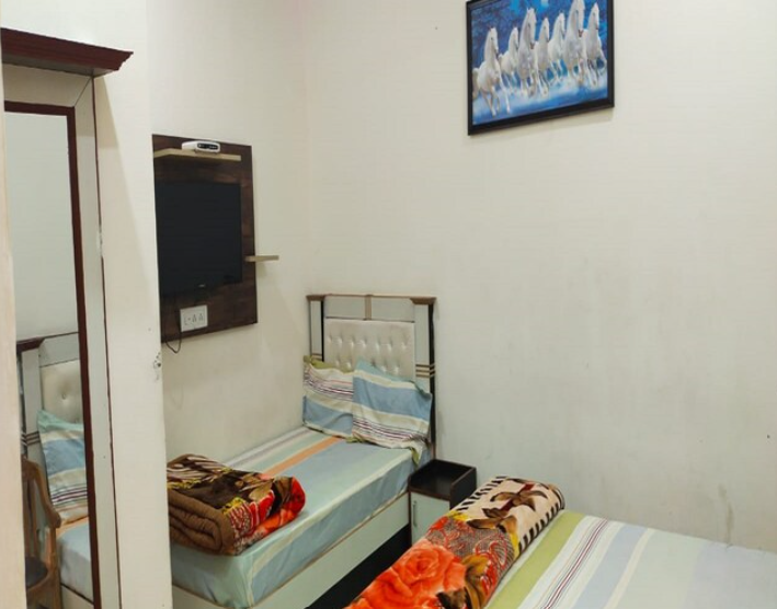 Hotel Oscar and Banquet Super Deluxe Family Ac Room 2