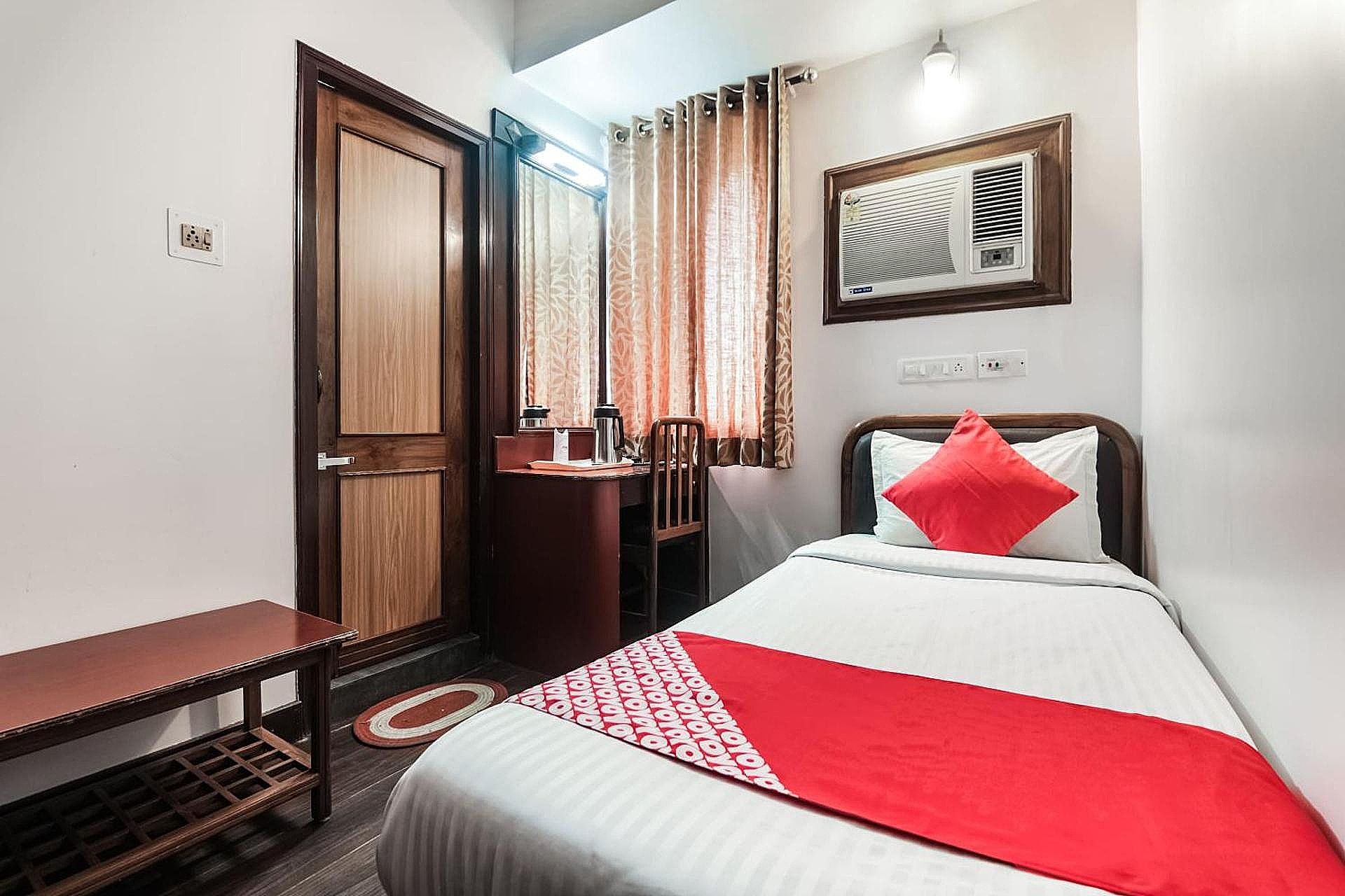 Hotel Amrit Regency