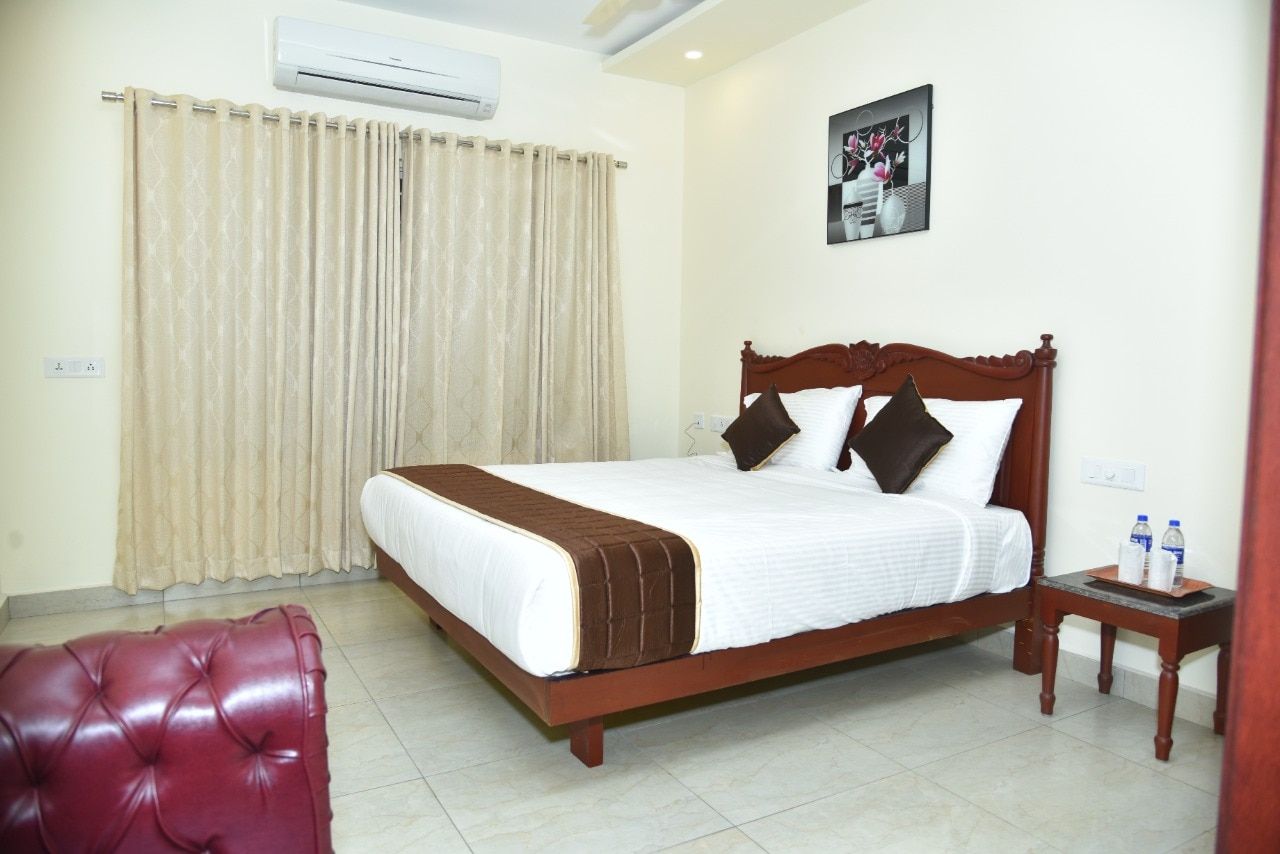 Family Interconnected Room