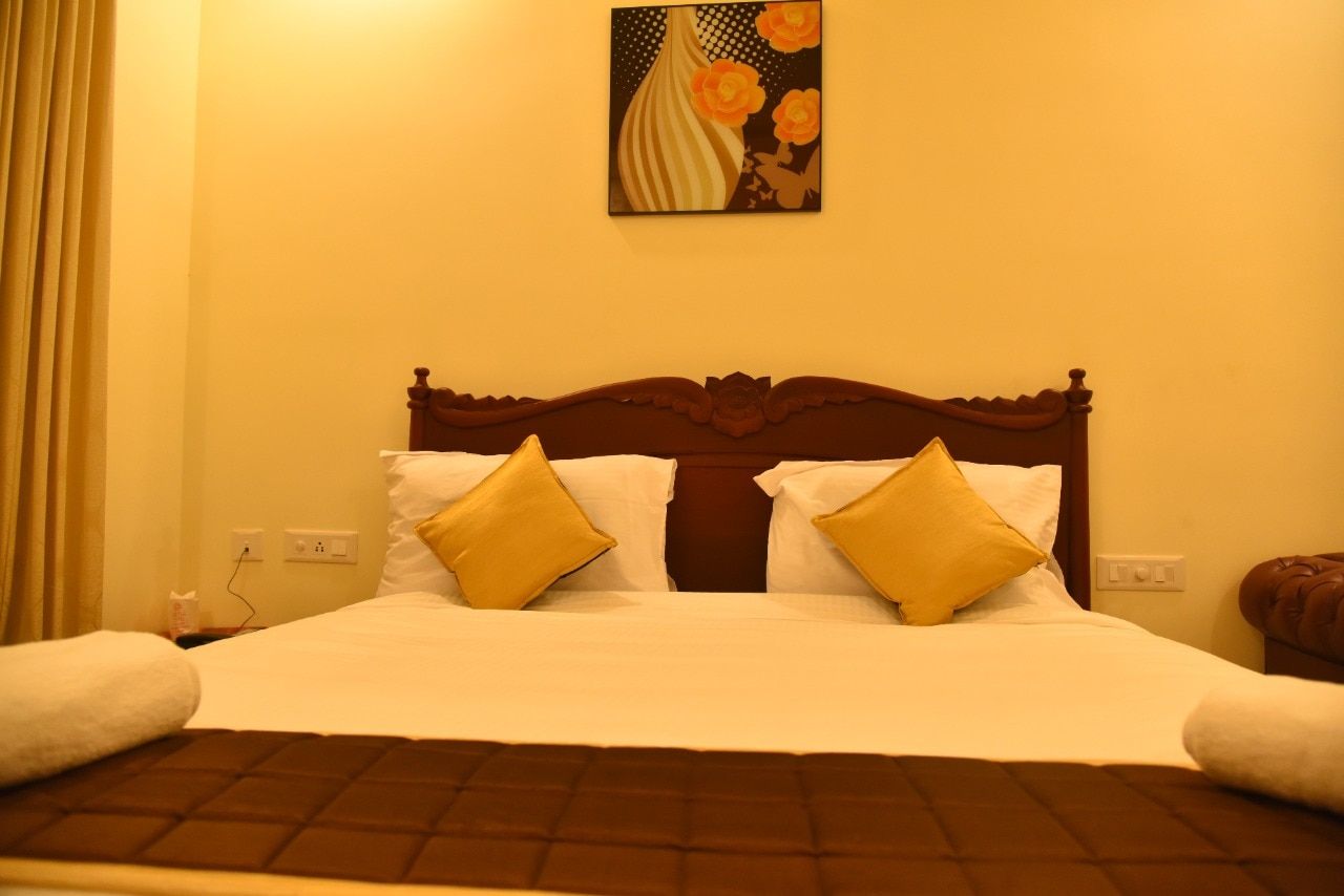 Double bed Non AC