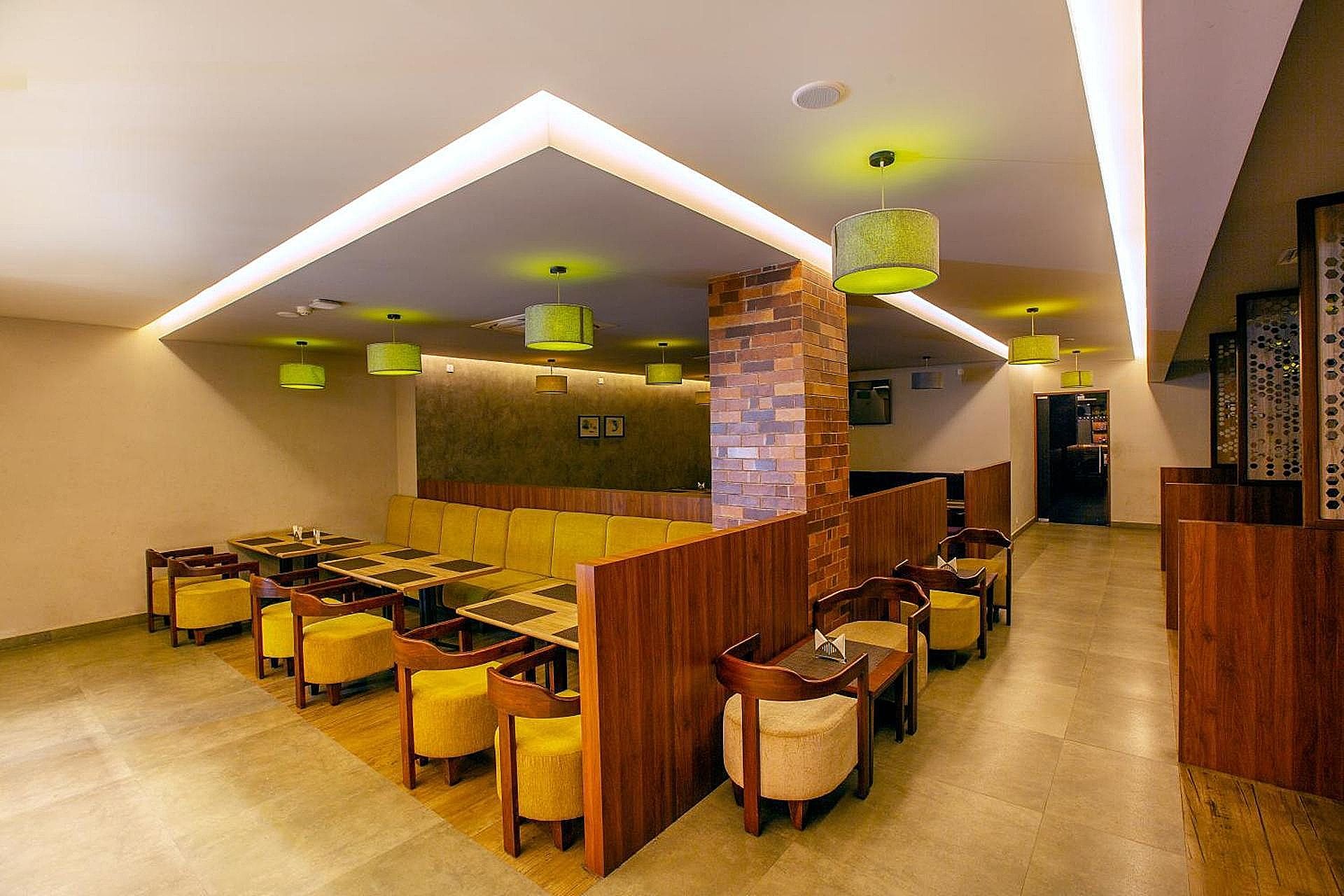 Food & Dining
