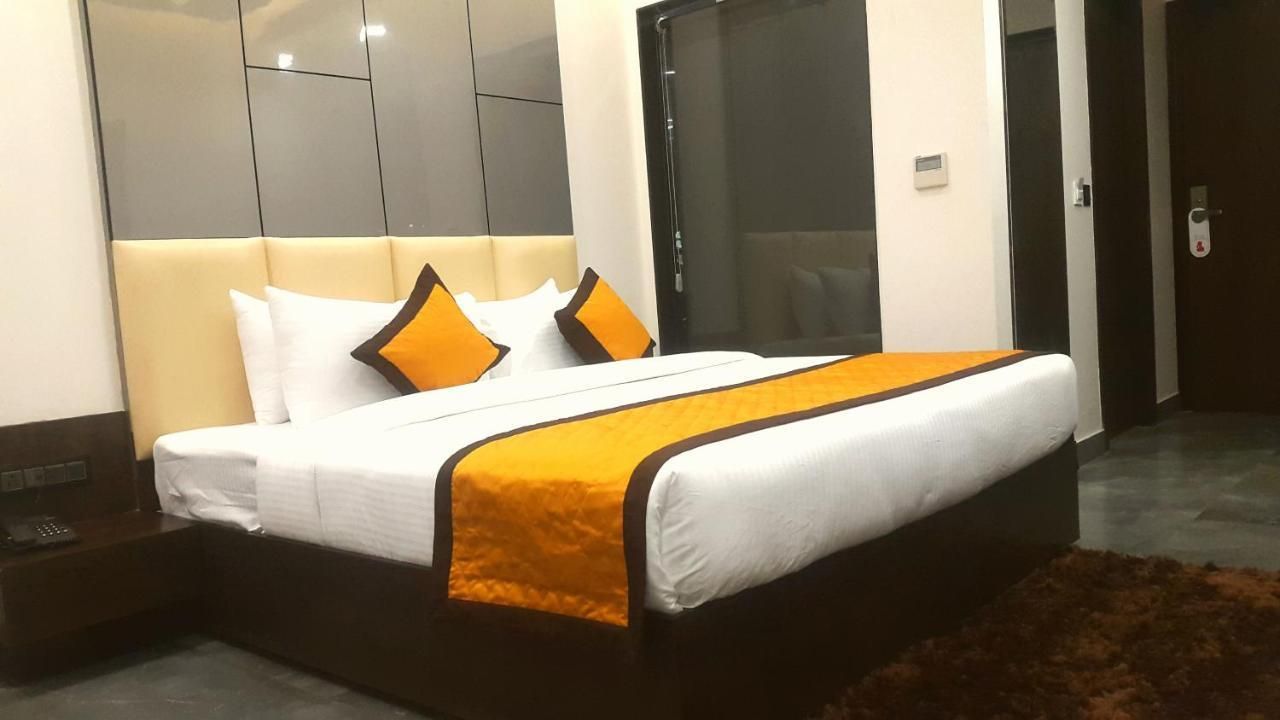 Hotel Aksh Inn