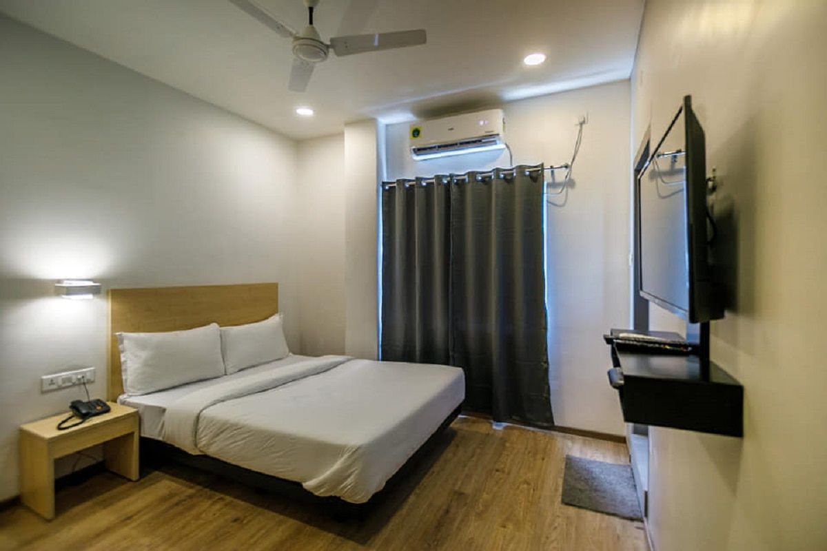 Hotel Zen Garden Deluxe Double Room 2