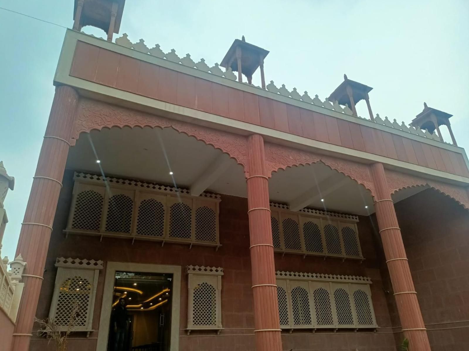 Hotel Rajwada Palace