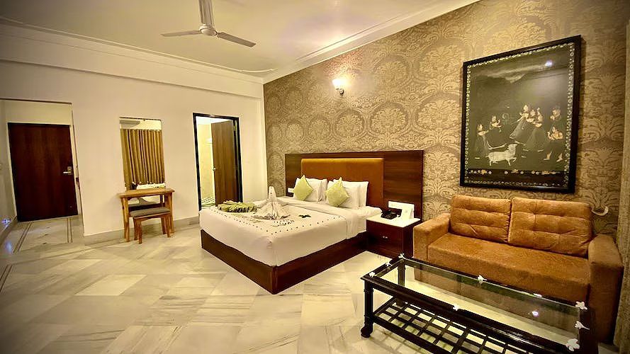 Super Deluxe with Balcony