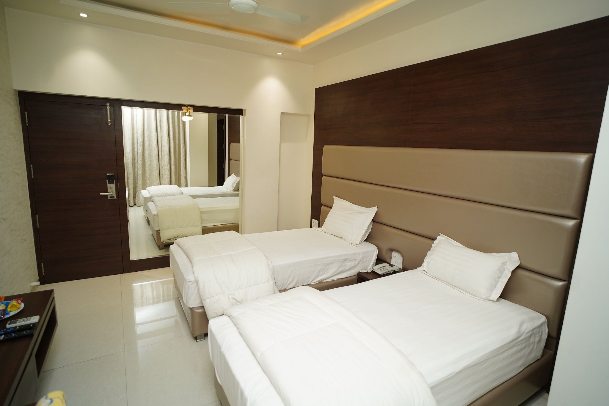 Orange Tree Hotels Standard Room 5