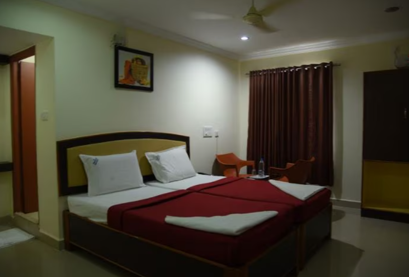 Hotel Swagath Grand Deluxe Non Ac Room 2