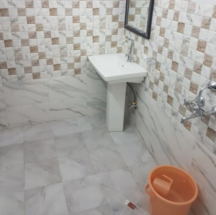 Hotel Shiv Kripa Budget Double Room 4