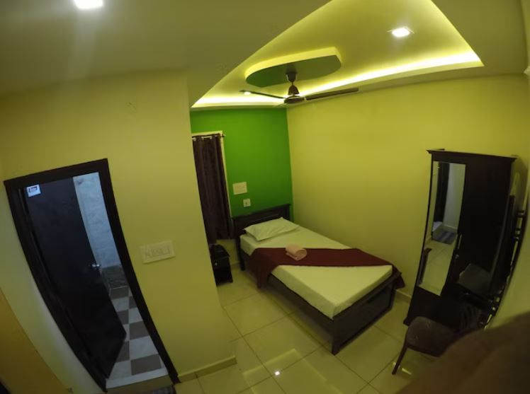 Double Bed AC Room