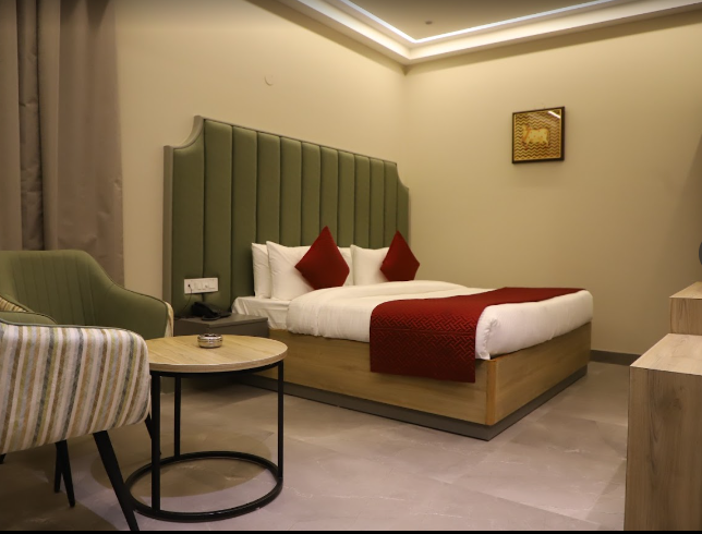 Deluxe Room Twin Bed