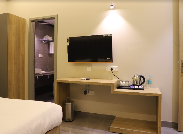 Deluxe Room Twin Bed