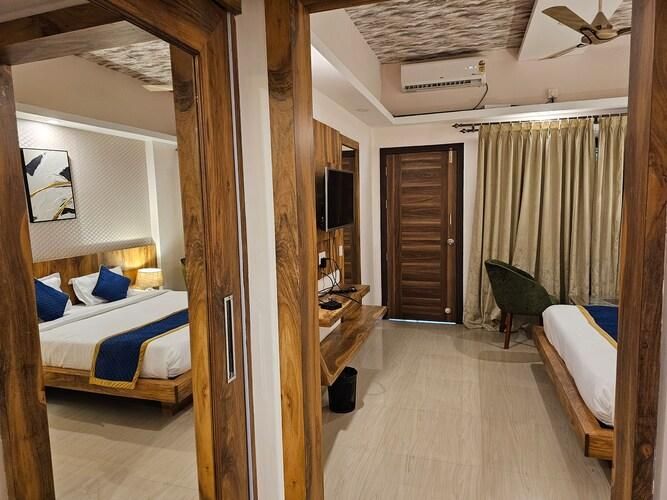 Deluxe Room With Balcony