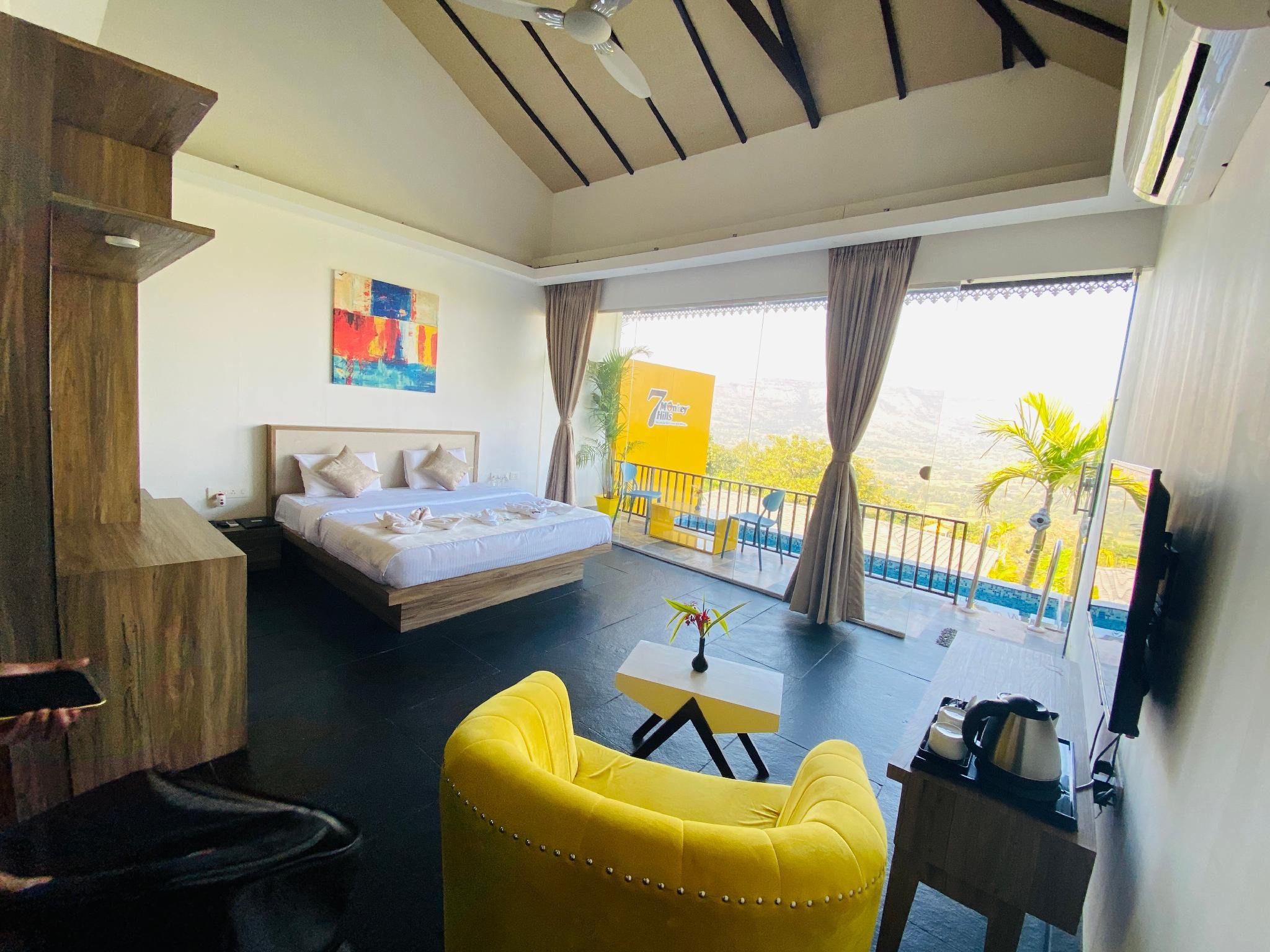 Valley Side Room