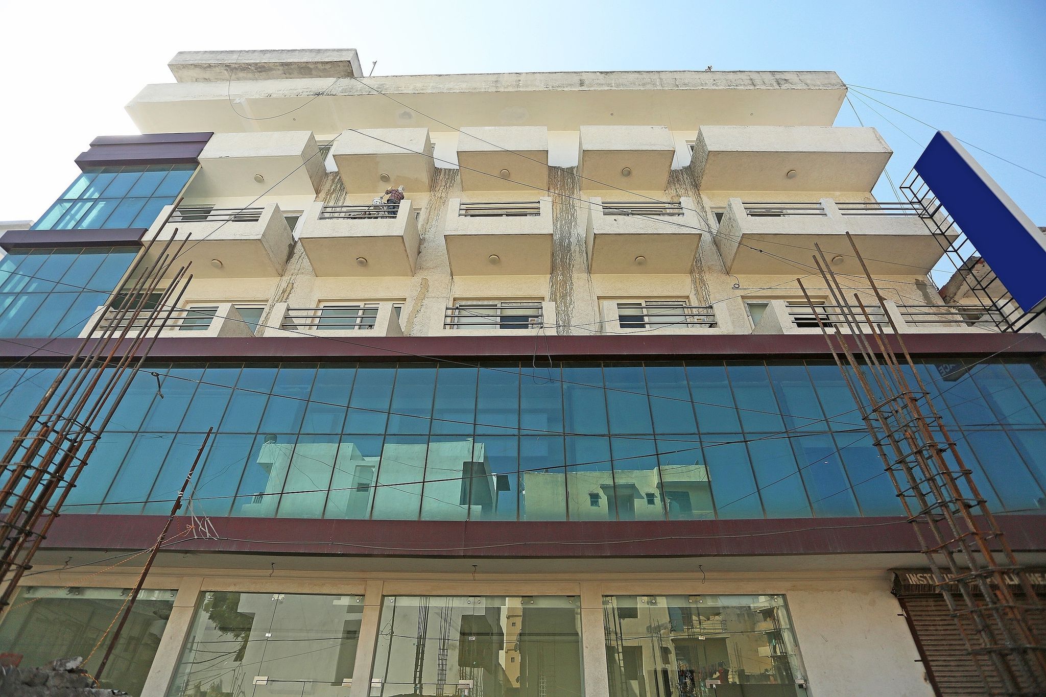 OYO 11340 Hotel Lakshmi Palace