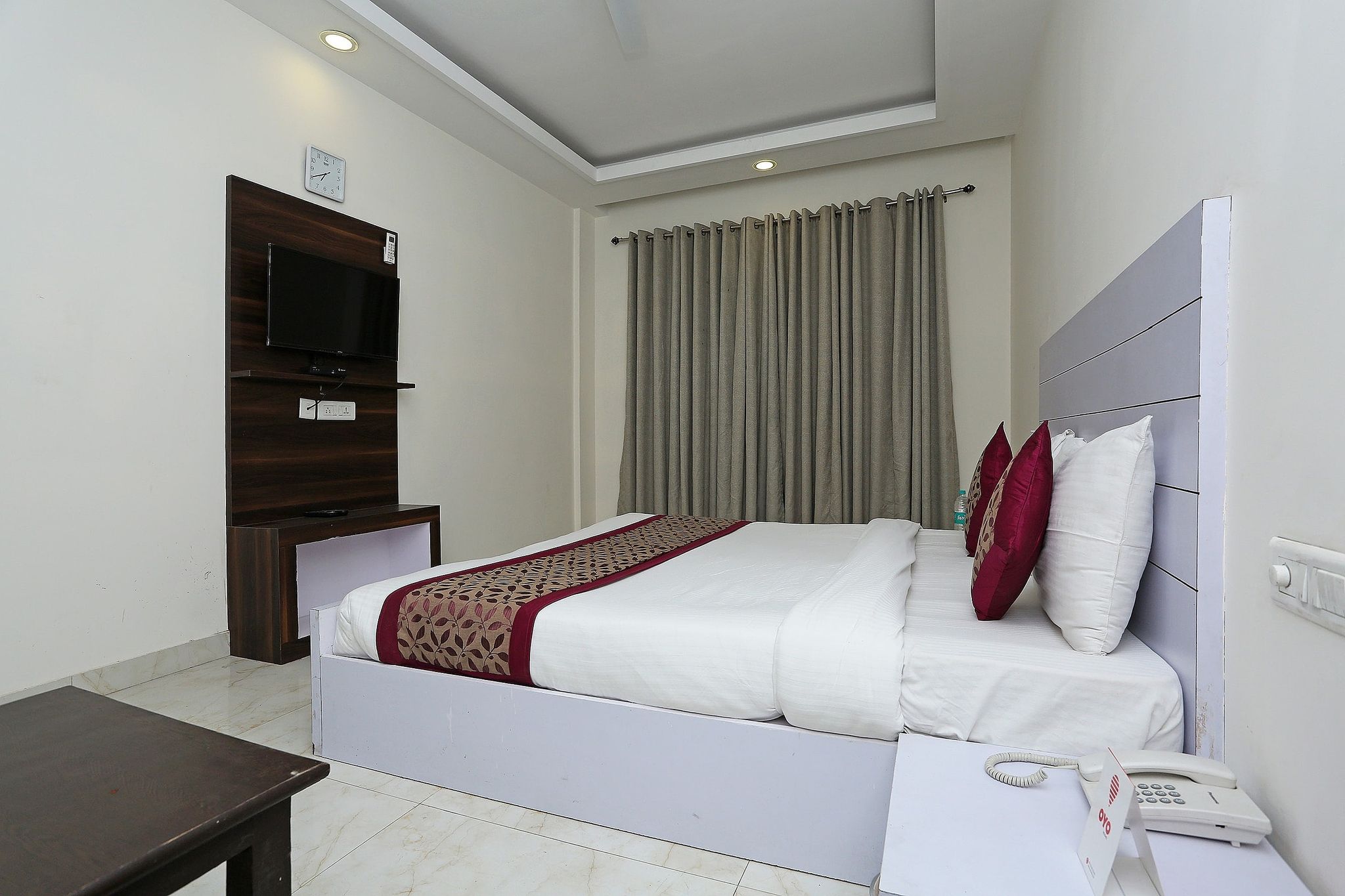 OYO 11340 Hotel Lakshmi Palace Classic 7