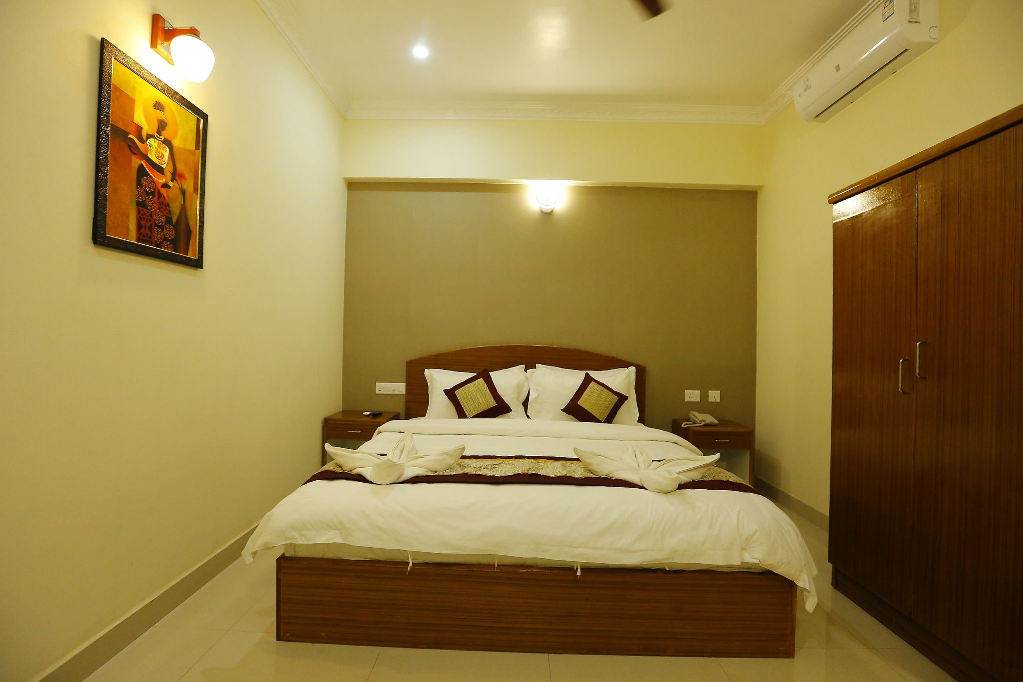 Nitheesh Residency Standard Double Room 5