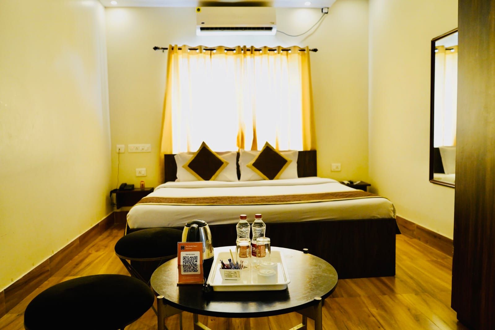 The Cristallo Resort Deluxe Room 6