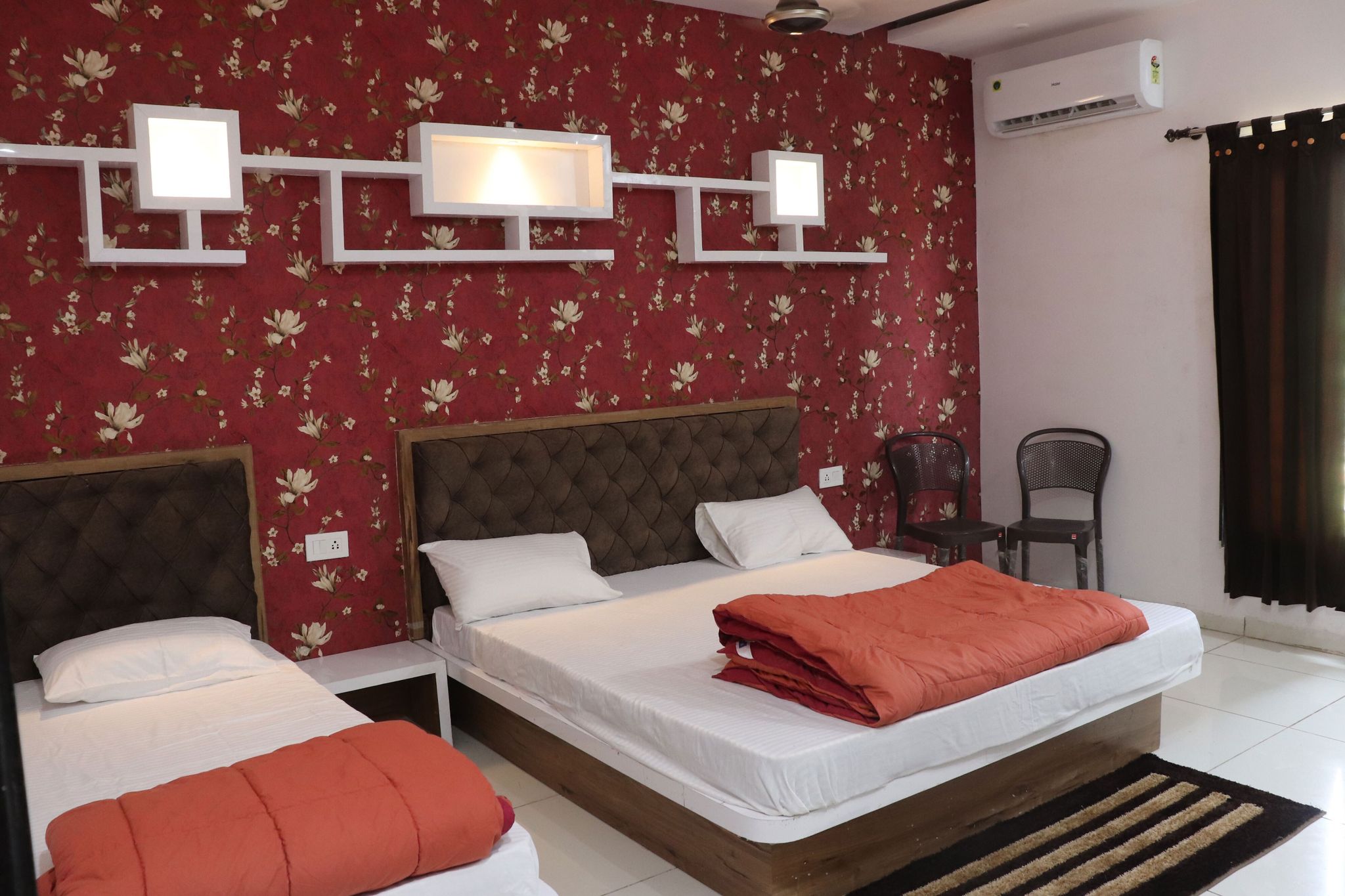 Hotel Royal Inn 