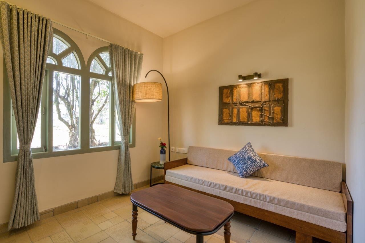 Mango Hill Shola Ooty Studio (Room in Basement ) 11