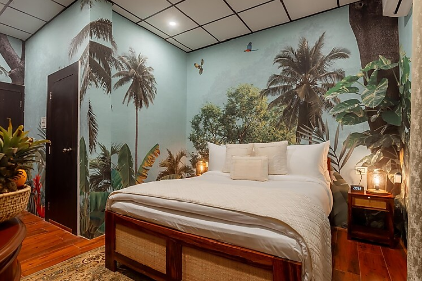 Vintage Bungalow Room
