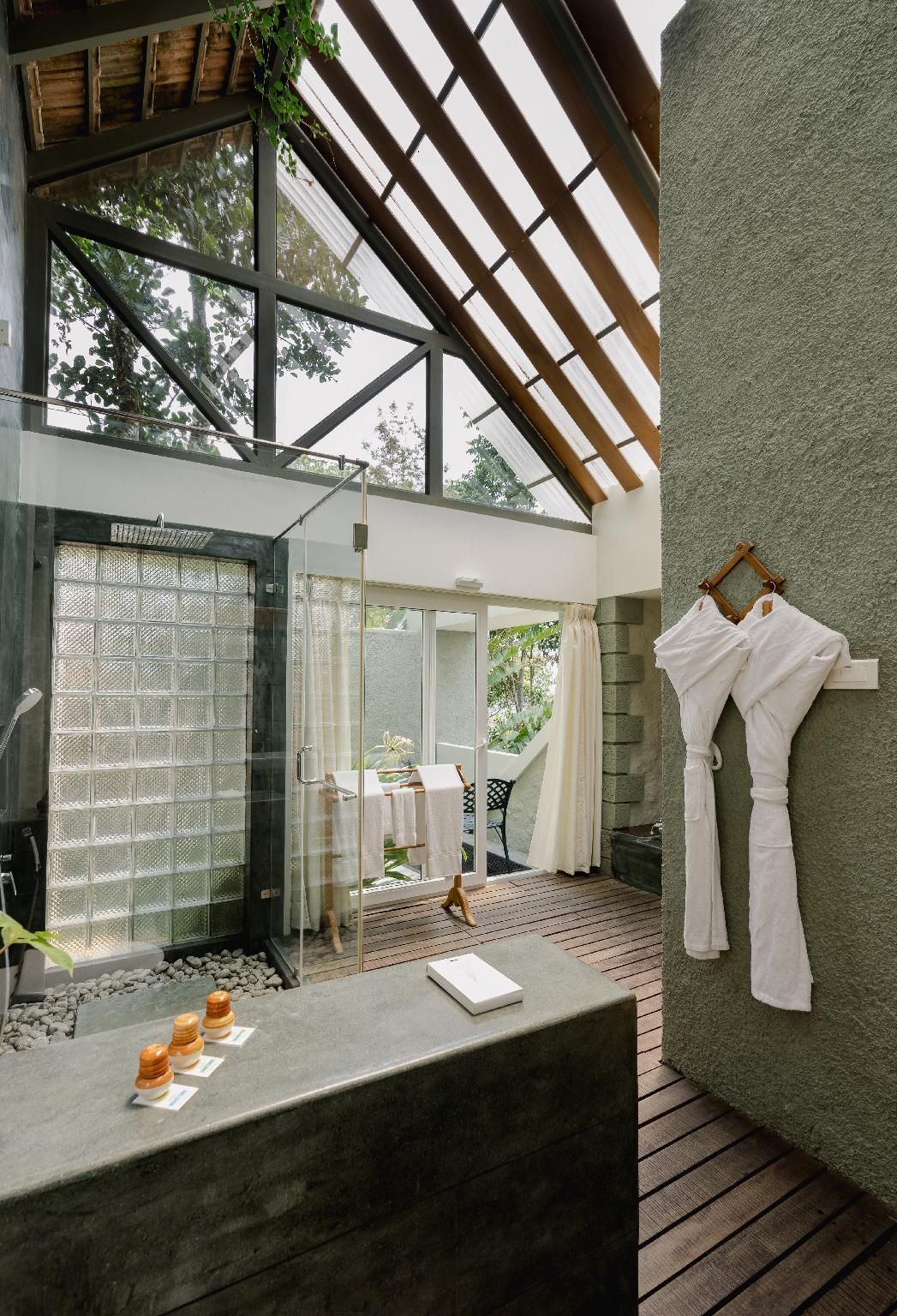 SpiceTree Rajakumari Garden Villa 9