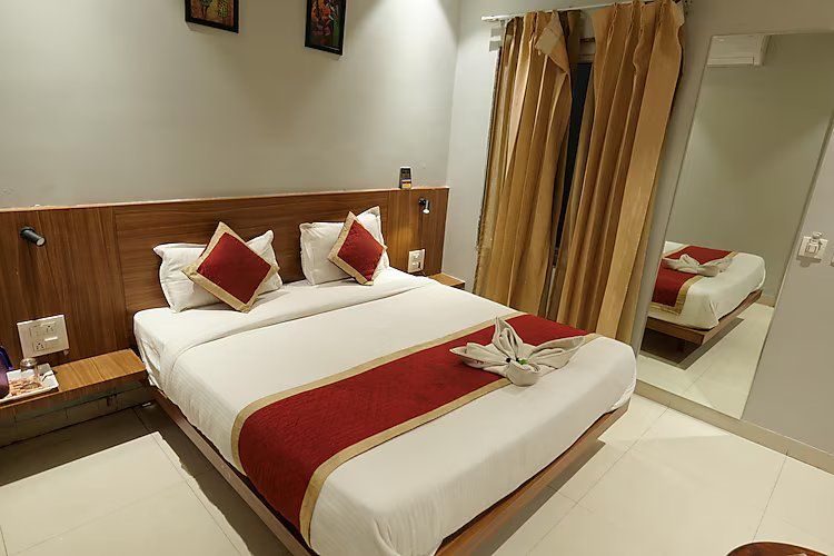 Hotel Galaxy Inn Standard Room