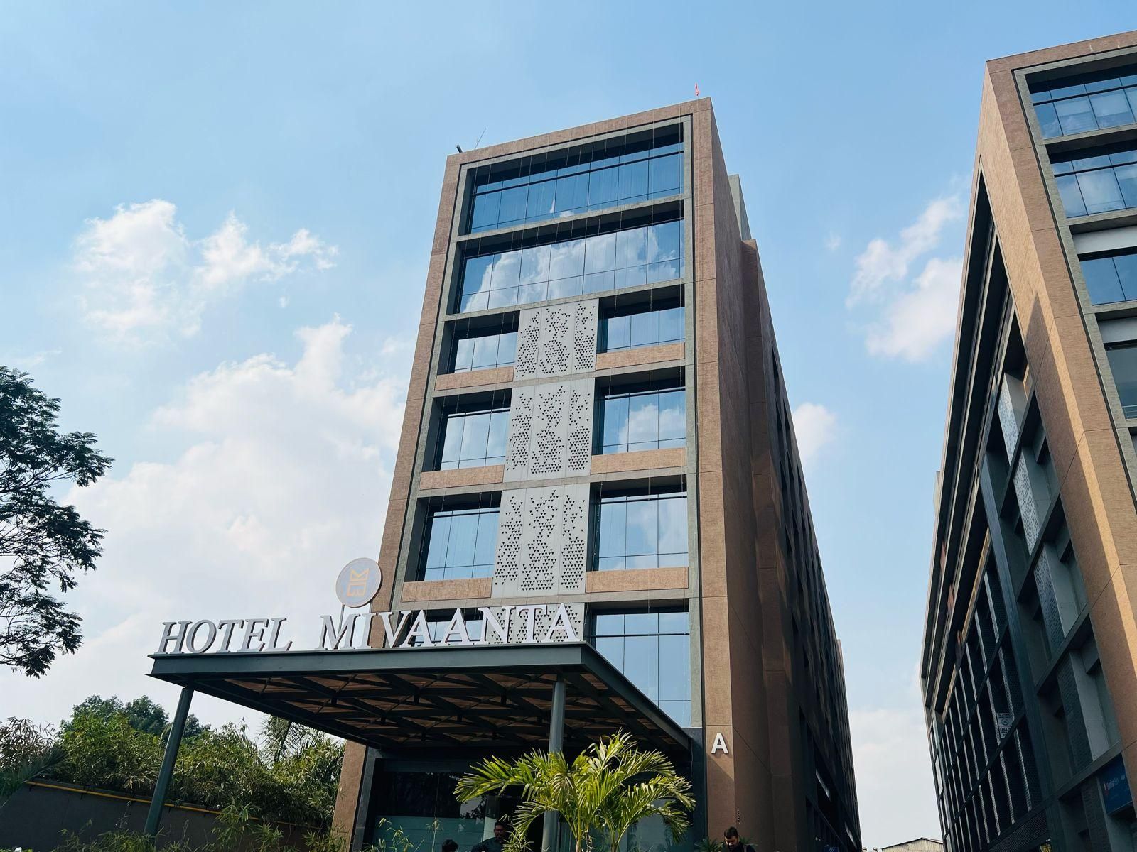 Hotel Mivaante Ahmedabad