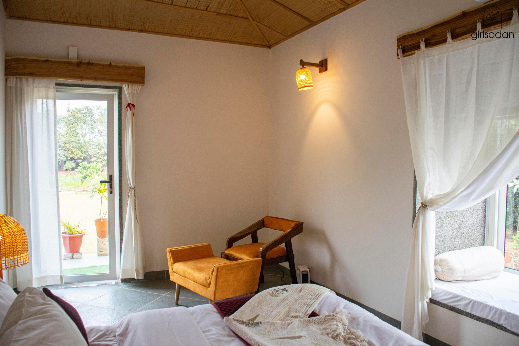 Flame Of The Forest ( Palash ) - Modern Cottage With Open Air Shower & Pool View