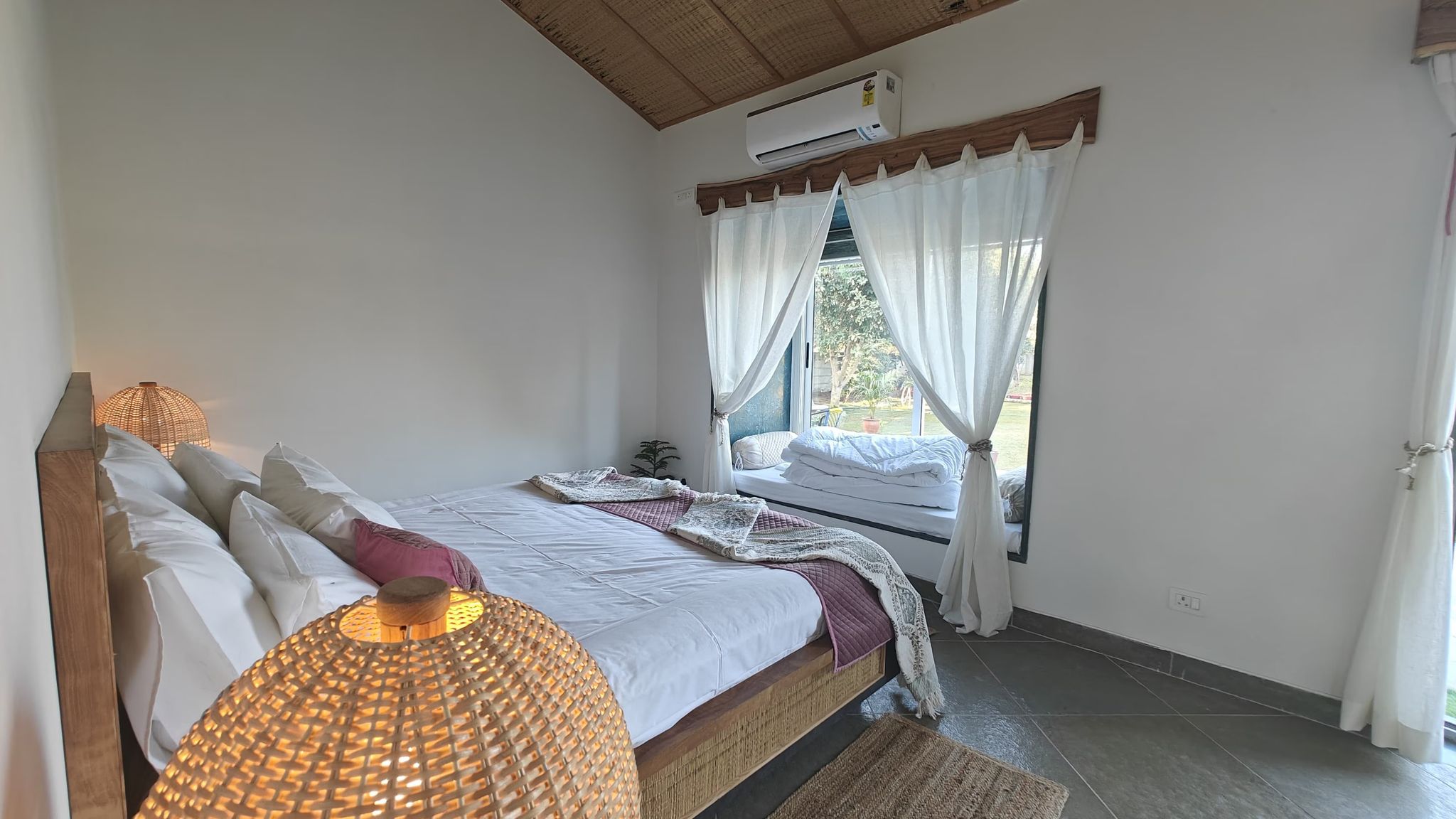 Butterfly Pea ( Aprajita ) - Modern Cottage With Open Air Shower & Garden View