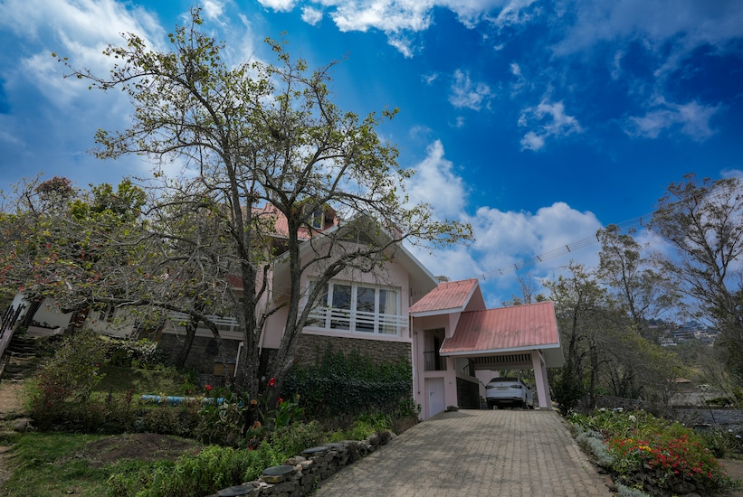 AKKANDI VEEDU FAIRY FALLS BY XACRO STAYS