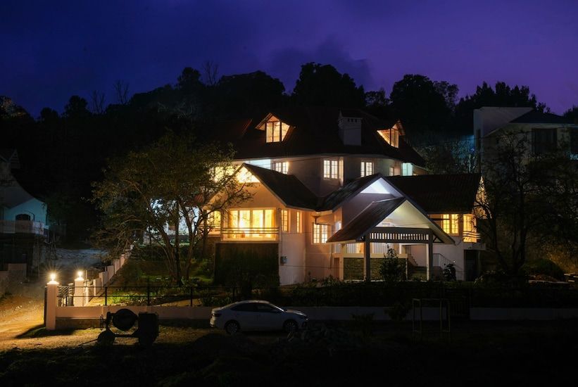Hotel Exterior
