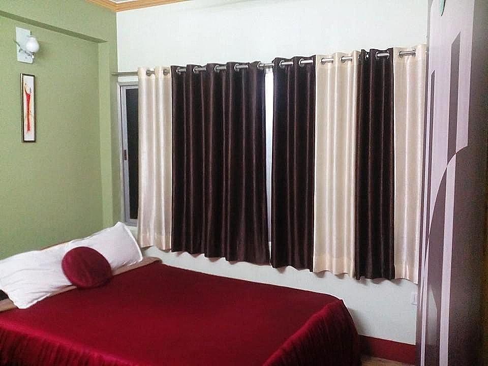 Semi Deluxe Room