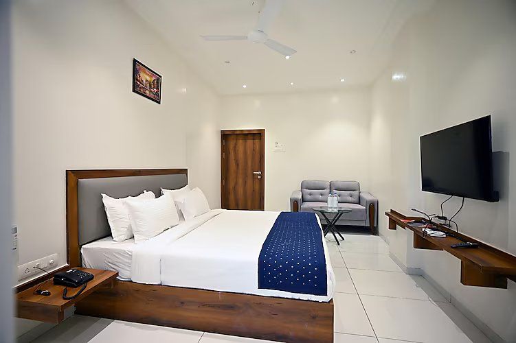 The Sky Land Hotel  Executive Premium Room