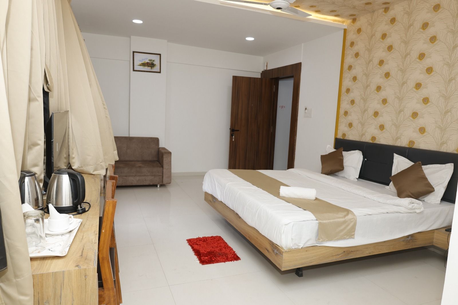 Hotel Karan International