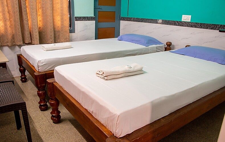 Double Bed AC Room