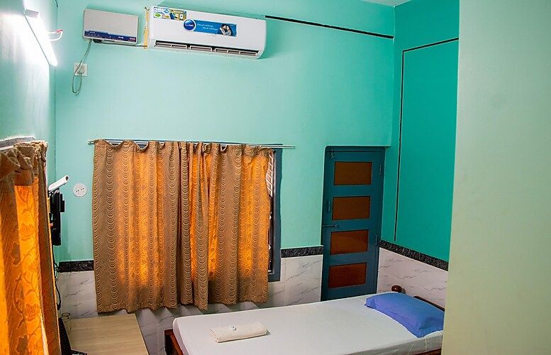 Double Bed AC Room
