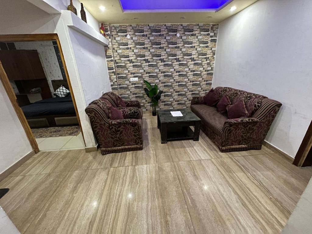 House of Lights Solan