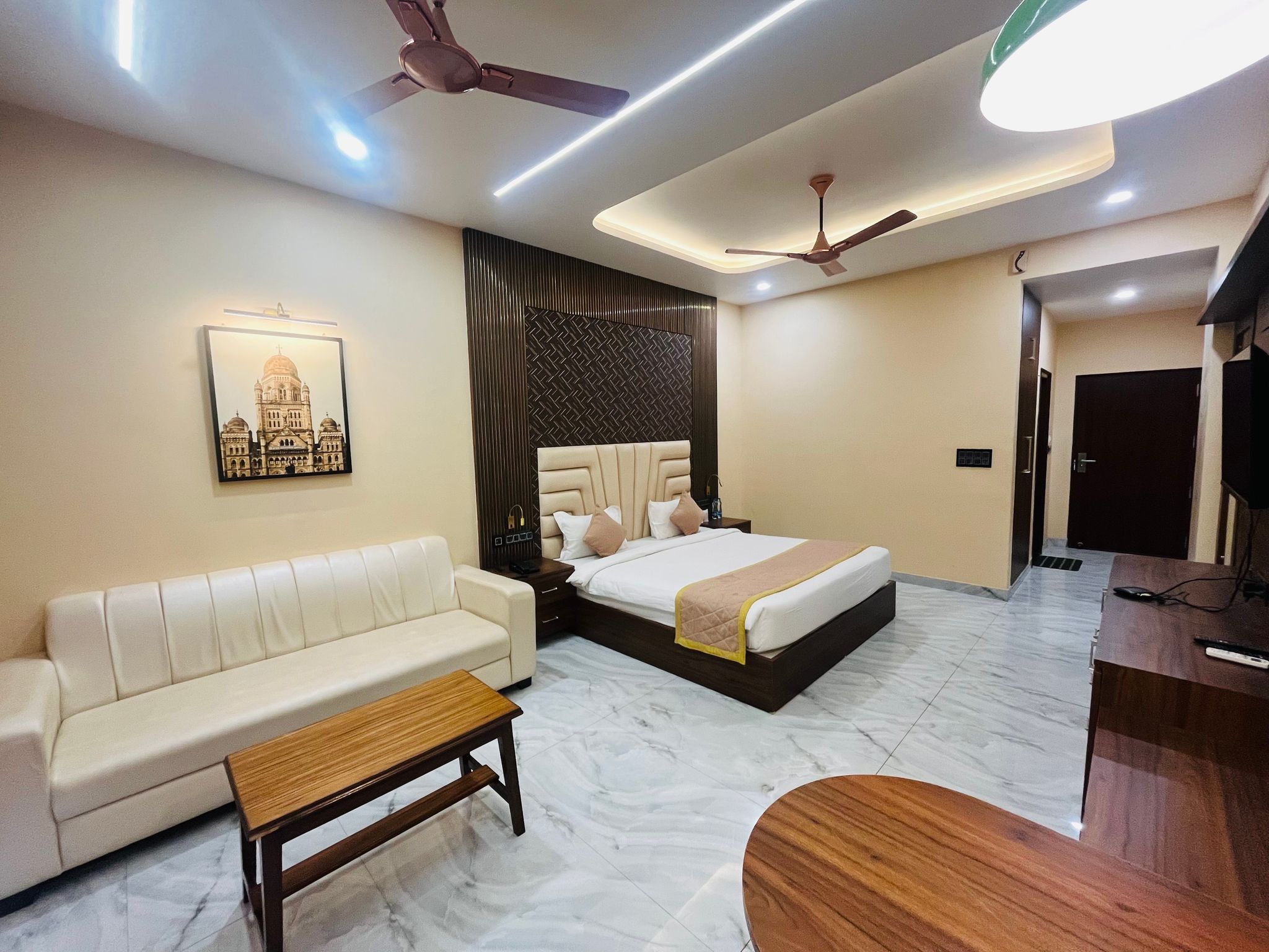 Harsh Garden Executive Room 2