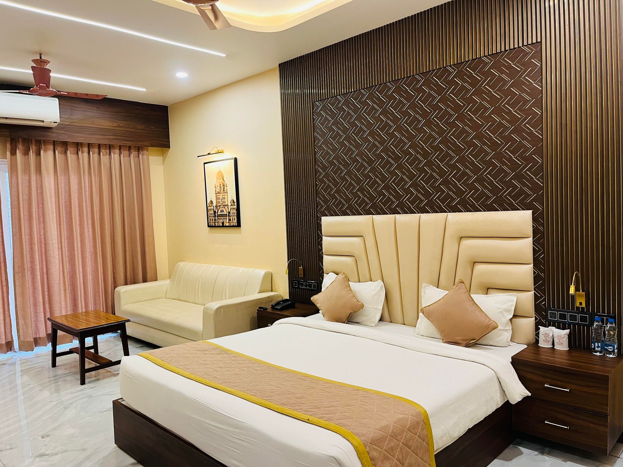 Harsh Garden Premium Room 3