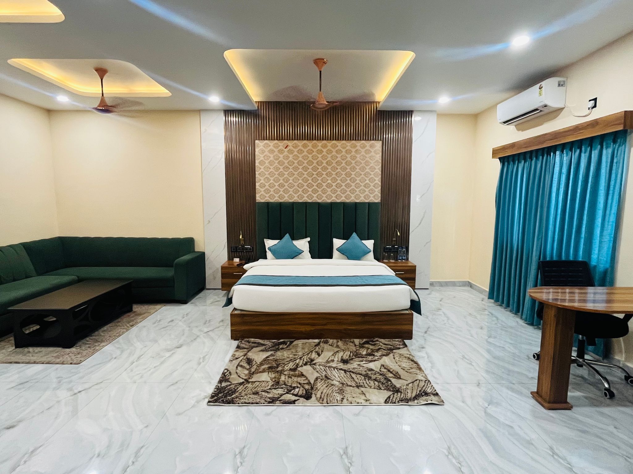 Harsh Garden Premium Room 5